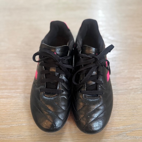 Adidas Goletto VII girls black & pink outdoor soccer cleats athletic shoes 3.5 - Picture 4 of 4
